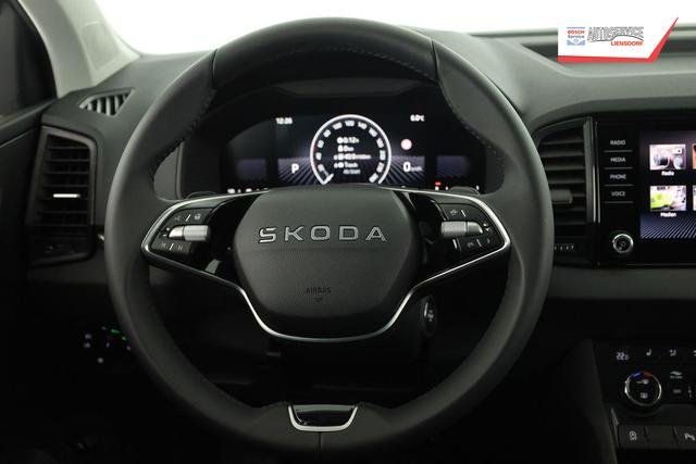 Skoda Karoq Selection 4x4 2.0 TDI DSG Selection, AHK, LED, Kamera, Winter, el. Klappe, 4 J.-Garantie 