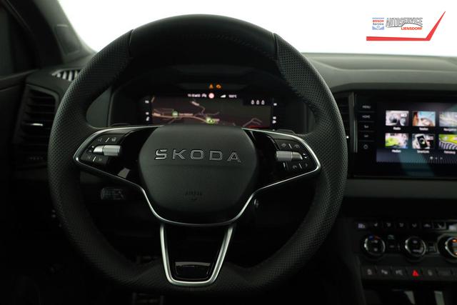 Skoda Karoq Sportline 1.5 TSI DSG Sportline, Pano, AHK, Navi, CANTON, Matrix, AreaView, Side, FS-beheizbar, 19-Zoll 