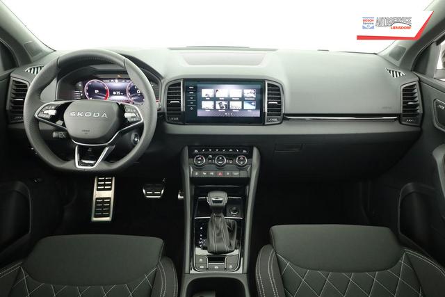 Skoda Karoq Sportline 1.5 TSI DSG Sportline, Pano, AHK, Navi, CANTON, Matrix, AreaView, Side, FS-beheizbar, 19-Zoll 