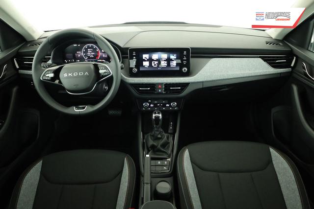 Skoda Kamiq Selection 1.0 TSI DSG Selection, Matrix, Kamera, Ladeboden, Winter, 16-Zoll 