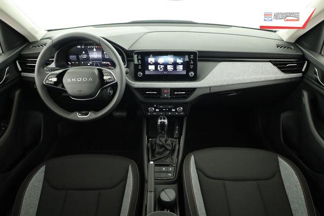 Skoda Kamiq Selection 1.0 TSI DSG Selection, Matrix, Kamera, Ladeboden, Winter, 16-Zoll 