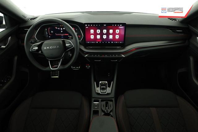 Skoda Octavia Combi 2.0 TSI 195 kW RS DSG, AHK, Navi, Matrix, Canton, Side, Winter, 5 J.-Garantie 