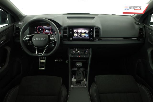 Skoda Karoq Sportline 4x4 2.0 TSI DSG Sportline, Pano, AHK, Navi, Matrix, Side, Winter, 5 J.-Garantie 