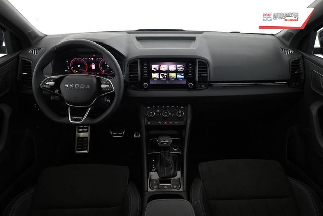 Skoda Karoq Sportline 4x4 2.0 TSI DSG Sportline, Pano, AHK, Navi, Matrix, Side, Winter, 5 J.-Garantie 