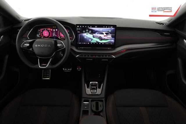 Skoda Octavia Combi 2.0 TSI 195 kW RS DSG, Pano, Standheizung, AHK, Navi, Matrix, Sound, Side, Winter, 5 J.-Garantie 