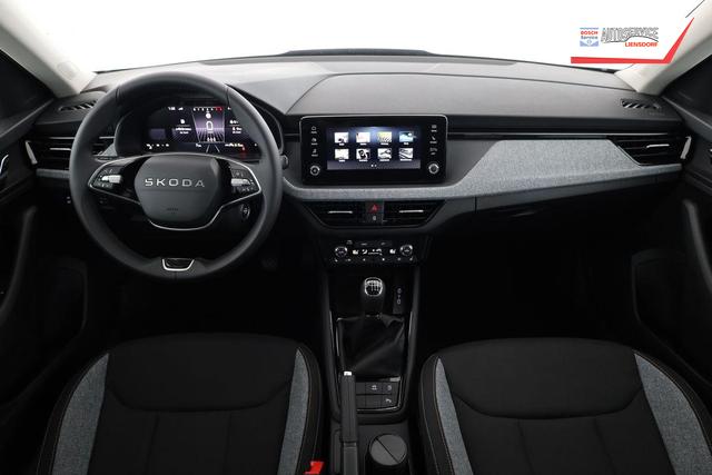 Skoda Kamiq Selection 1.5 TSI Selection, AHK, LED, Kamera, Ladeboden, Winter 