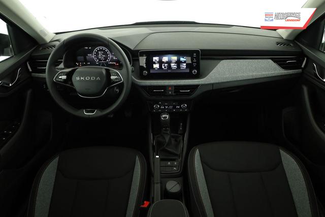 Skoda Kamiq Selection 1.5 TSI Selection, LED, Kamera, Winter, Ladeboden, 16-Zoll, 4-J Garantie 