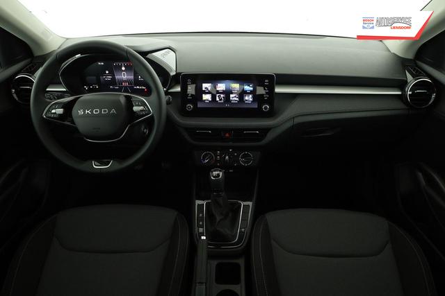 Skoda Fabia Selection 1.0 TSI Selection, Tempomat, Ladeboden, Park, Winterpaket, SmartLink, 4-J Garantie 