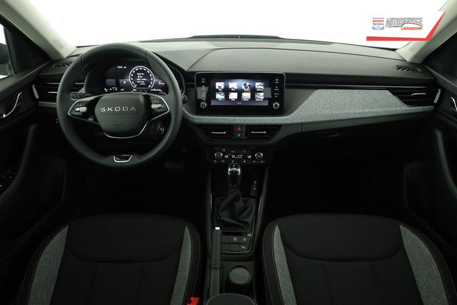 Skoda Kamiq Selection 1.0 TSI DSG Selection, AHK, Matrix, Kamera, Ladeboden, Winter, 16-Zoll 