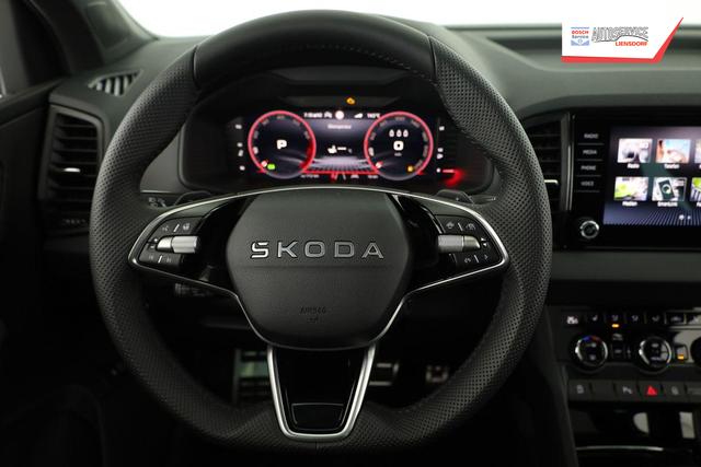 Skoda Karoq Sportline 1.5 TSI DSG Sportline, Pano, AHK, Navi, Matrix, Side, Winter, 5 J.-Garantie 
