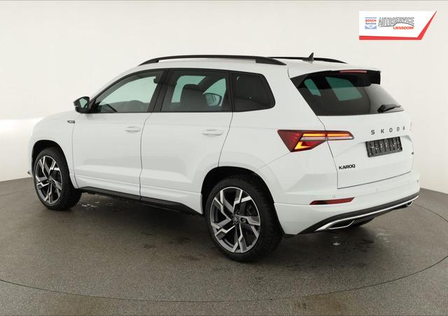 Skoda Karoq Sportline 4x4 2.0 TSI DSG Sportline, Pano, AHK, Navi, Matrix, Side, Winter, 5 J.-Garantie 
