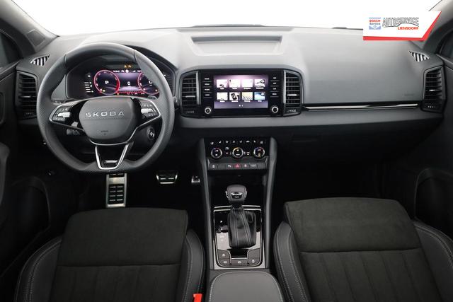 Skoda Karoq Sportline 4x4 2.0 TSI DSG Sportline, Pano, AHK, Navi, Matrix, Side, Winter, 5 J.-Garantie 