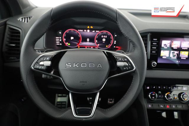 Skoda Karoq Sportline 4x4 2.0 TSI DSG Sportline, Pano, AHK, Navi, Matrix, Side, Winter, 5 J.-Garantie 