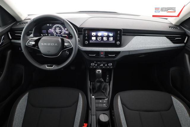 Skoda Kamiq Selection 1.5 TSI Selection, LED, Kamera, Ladeboden, Winter 