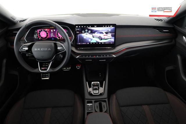Skoda Octavia Combi 2.0 TSI 195 kW RS DSG, Pano, Standheizung, AHK, Navi, Matrix, Sound, Side, Winter, 5 J.-Garantie 
