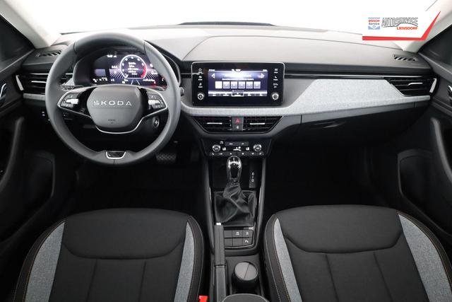 Skoda Kamiq Selection 1.5 TSI DSG Selection, AHK, LED, Kamera, Winter, Ladeboden, 16-Zoll, 4 J.-Garantie 