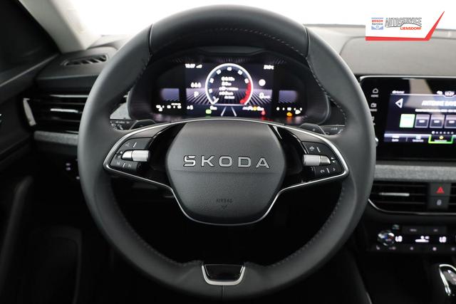 Skoda Kamiq Selection 1.5 TSI DSG Selection, AHK, LED, Kamera, Winter, Ladeboden, 16-Zoll, 4 J.-Garantie 