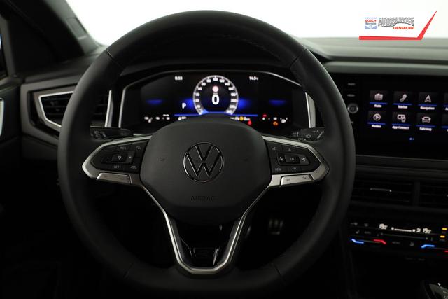 Volkswagen Taigo R-Line 1.5 TSI DSG R-Line, AHK, Navi, IQ.Light, Kamera, ACC, Winter, 4 J.-Garantie 