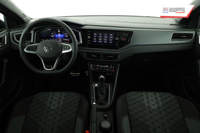 Volkswagen Taigo R-Line 1.5 TSI DSG R-Line, Pano. Navi, AHK, Matrix, Kamera, ACC, Winter, 4 J.-Garantie 