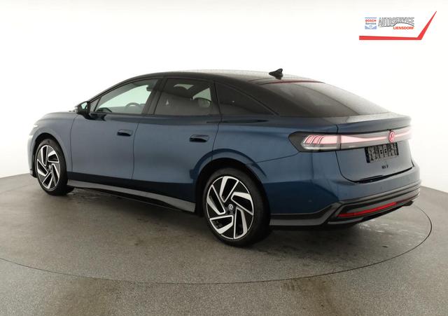 Volkswagen ID.7 Pro 210 kW Black, HuD, IQ.Light, IQ.Drive, AreaView, Side, 20-Zoll 