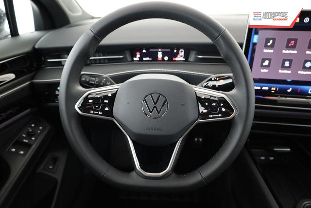 Volkswagen ID.7 Pro 210 kW Black, HuD, IQ.Light, IQ.Drive, AreaView, Side, 20-Zoll 
