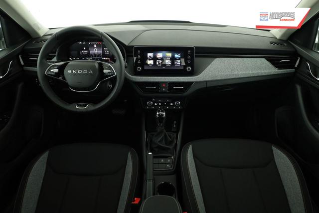 Skoda Kamiq Selection 1.5 TSI DSG Selection, AHK, LED, Kamera, Ladeboden, Winter, 16-Zoll 