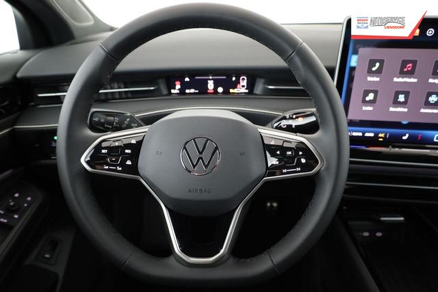 Volkswagen ID.7 Pro 210 kW Black, AHK, HuD, IQ.Light, IQ.Drive, AreaView, Side, 20-Zoll 
