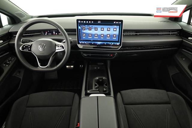 Volkswagen ID.7 Pro 210 kW Black, AHK, HuD, IQ.Light, IQ.Drive, AreaView, Side, 19-Zoll 