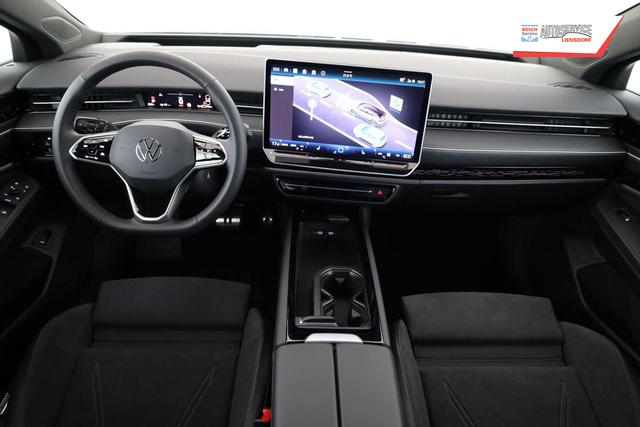 Volkswagen ID.7 Pro 210 kW Tourer Black, HuD, IQ.Light, IQ.Drive, AreaView, Side, 20-Zoll 