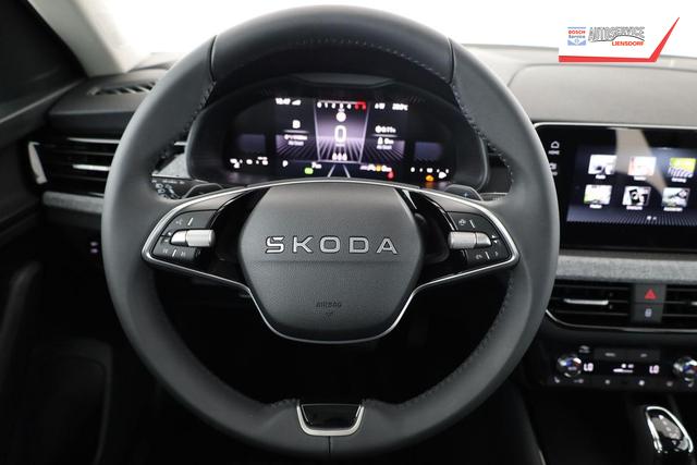 Skoda Kamiq Selection 1.5 TSI DSG Selection, LED, Kamera, Ladeboden, 16-Zoll, 4 J.-Garantie 