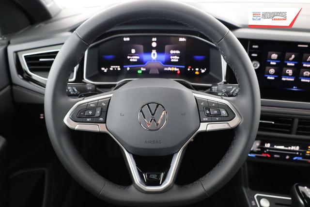Volkswagen Taigo R-Line 1.5 TSI DSG R-LINE, AHK, Navi, IQ.Light, Kamera, ACC, Winter 