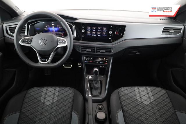 Volkswagen Taigo R-Line 1.5 TSI DSG R-LINE, AHK, Navi, IQ.Light, Kamera, ACC, Winter 