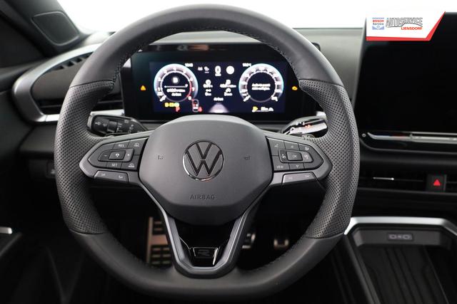 Volkswagen T-Roc 1.5 eTSI 110 kW R-Line DSG Black, neues Modell, 19-Zoll, Winter, sofort 
