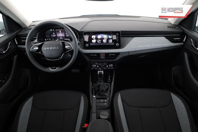 Skoda Kamiq Selection 1.5 TSI DSG Selection, LED, Kamera, Ladeboden, 16-Zoll, 4 J.-Garantie 