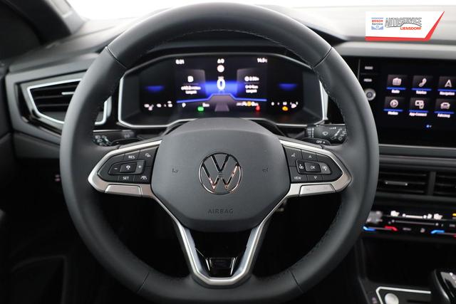 Volkswagen Taigo R-Line 1.5 TSI DSG Black, AHK, Navi, IQ.Light, IQ.Drive, Kamera, ACC, Winter, 18-Zoll 