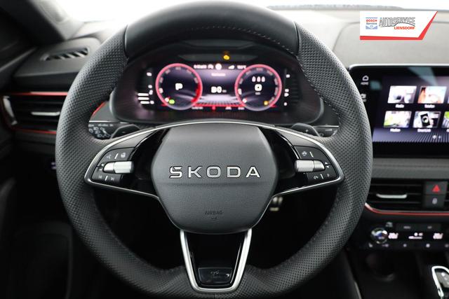 Skoda Kamiq Monte Carlo 1.0 TSI DSG Carlo, Pano, AHK, Navi, Matrix, el.Klappe, 18-Zoll, 5 J.-Garantie 