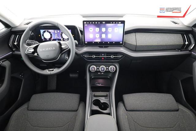 Skoda Kodiaq 1.5 TSI iV 150 kW Selection Selection, AHK, Pano, Navi, Kamera, Side, el. Klappe, sofort 