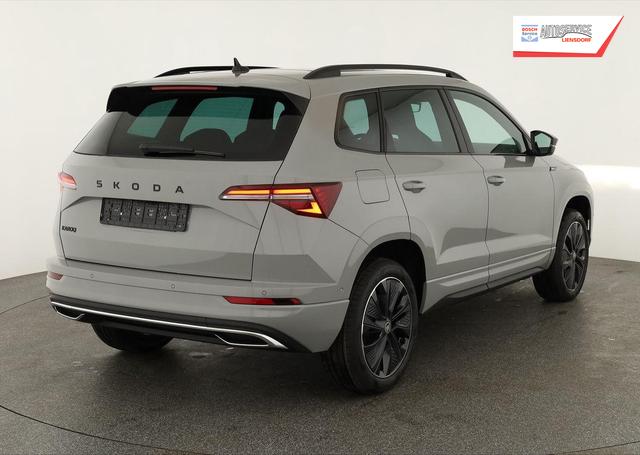 Skoda Karoq Sportline 1.5 TSI DSG Sportline, Pano, AHK, Navi, CANTON, Matrix, AreaView, Side, el. Klappe, FS-beheizbar, 5 J.-Garantie 