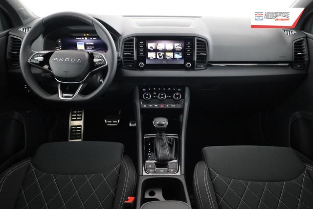 Skoda Karoq Sportline 1.5 TSI DSG Sportline, Navi, CANTON, Matrix, AreaView, Side, Kamera, el. Klappe, FS-beheizbar, 5 J.-Garantie 