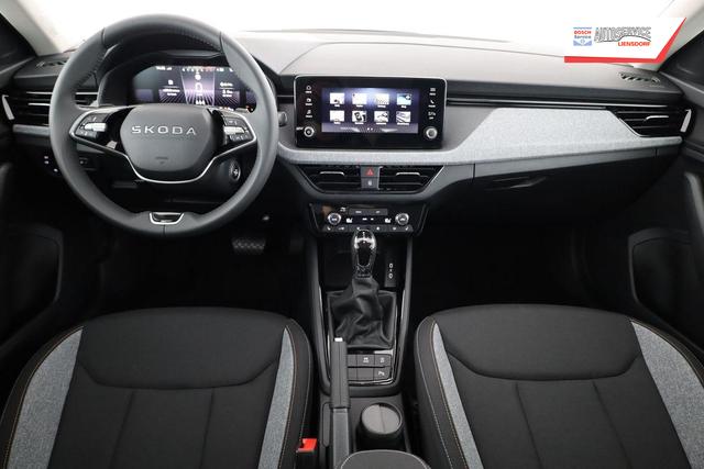 Skoda Kamiq Selection 1.0 TSI DSG Selection, LED, Kamera, Ladeboden, 16-Zoll, 4 J.-Garantie 