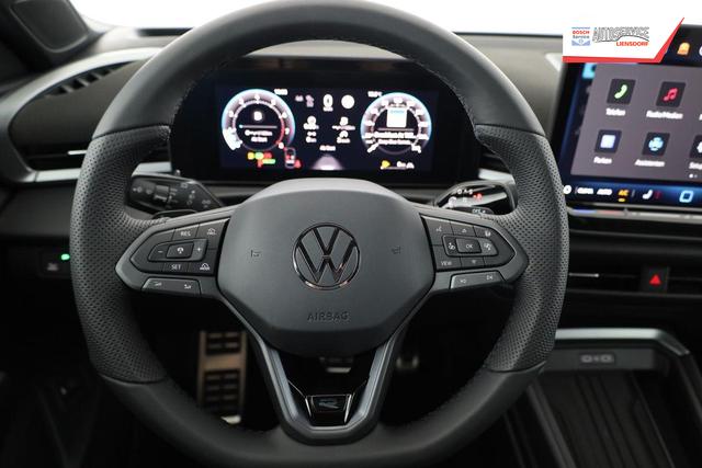 Volkswagen T-Roc 1.5 eTSI 110 kW R-Line DSG Black, AHK, IQ.Light, Kamera, el. Klappe, 19-Zoll 