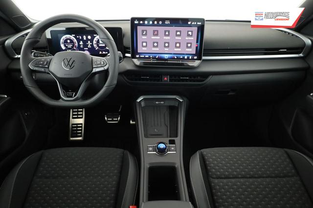 Volkswagen T-Roc 1.5 eTSI 110 kW R-Line DSG Black, AHK, IQ.Light, Kamera, el. Klappe, 19-Zoll 