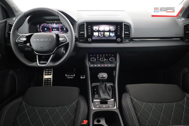 Skoda Karoq Sportline 1.5 TSI DSG Sportline, AHK, Navi, CANTON, Matrix, AreaView, Side, Kamera, el. Klappe, FS-beheizbar, 5 J.-Garantie 