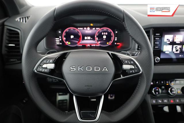 Skoda Karoq Sportline 1.5 TSI DSG Sportline, Pano, AHK, Navi, CANTON, Matrix, AreaView, Side, el. Klappe, FS-beheizbar, 5 J.-Garantie 