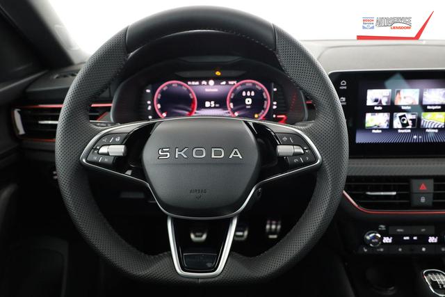 Skoda Kamiq Monte Carlo 1.5 TSI Carlo, Pano, Matrix, Navi, Kamera, 5 J.-Garantie 