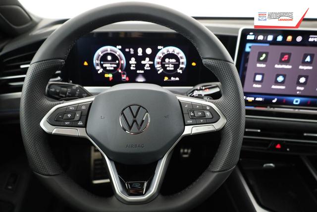 Volkswagen Passat Variant 2.0 TDI 110 kW R-line DSG Black, Pano, AHK, Navi, IQ.Light, Side, Kamera. el. Klappe, 19-Zoll, 5 J.-Garantie 