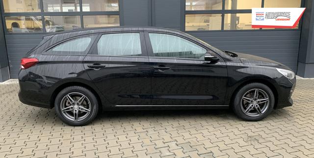 Hyundai i30 Kombi 1.4 Trend*CarPlay*SHZ*PDC*GJR*Lane Assist*Navi*RFK* 