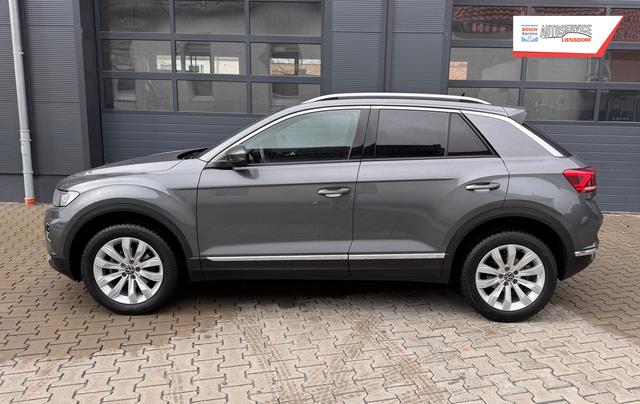 Volkswagen T-Roc 1.5 TSI Sport*LED*ACC*CarPlay*AHK*RFK* 