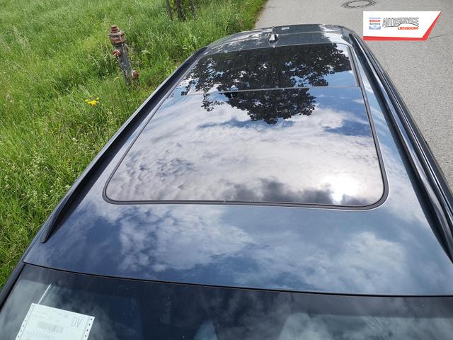 Cupra Leon Sportstourer 1.5 eTSI 110 kW Kombi ST DSG Edge AHK ACC LED Sound Pano 