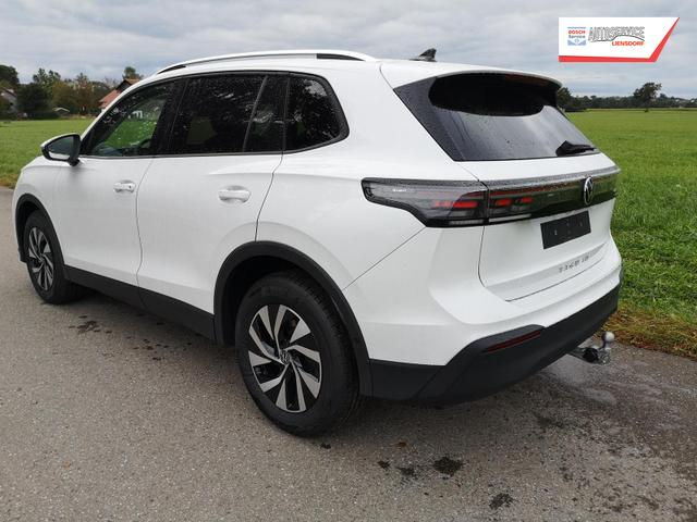 Volkswagen Tiguan 2.0 TDI 110 kW Life Pano IQ LED Head GV5 AHK 360 